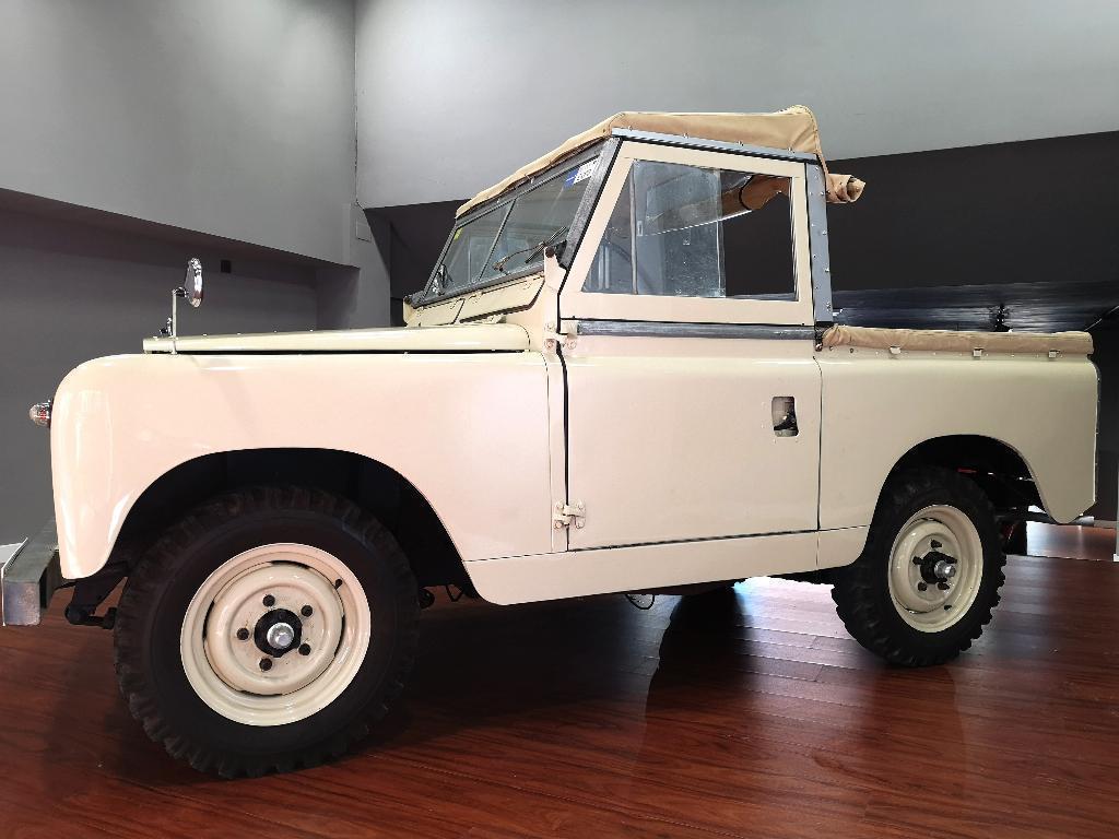 land-rover-88-pick-up-cargallery-foto-